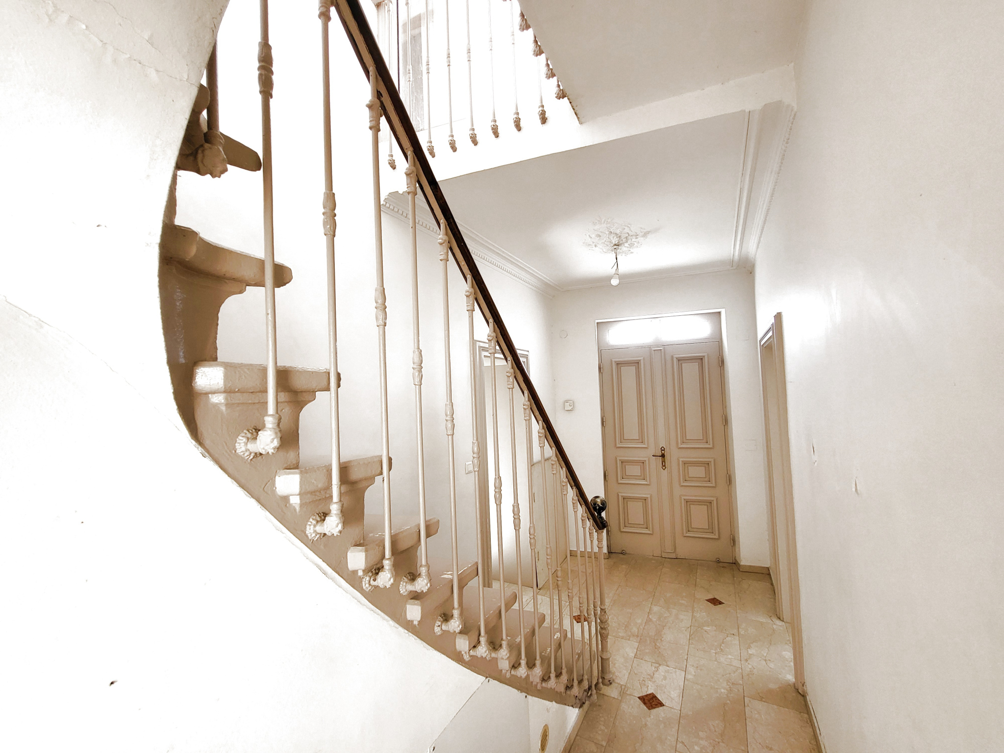 Agence immobilière de AKOR IMMOBILIER